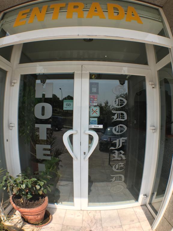 Hotel Godofredo Toledo Eksteriør bilde